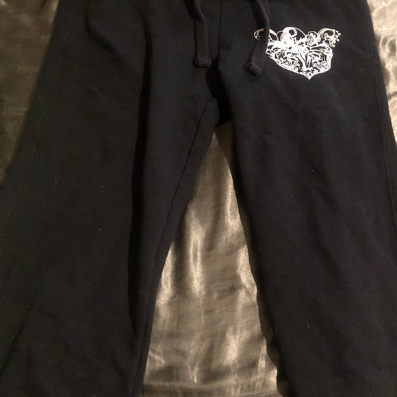 Matching Jacket and Sweatpants - Picture 2 of 3